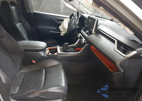 2019 Toyota Rav4 Adventure from USA, damaged, VIN 2T3J1RFVXKW033000